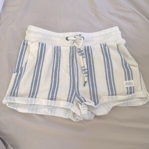 Roxy shorts